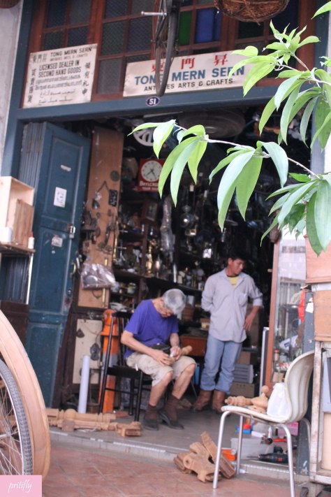 An old antique shop in Joo Chiat