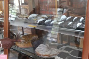 Auro bakery