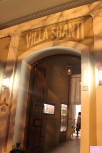 The attractive entrance to Villa shanti